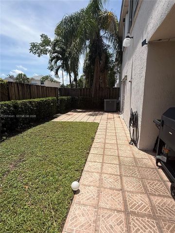 10161 SW 117th Ct 117, Miami, FL 33186