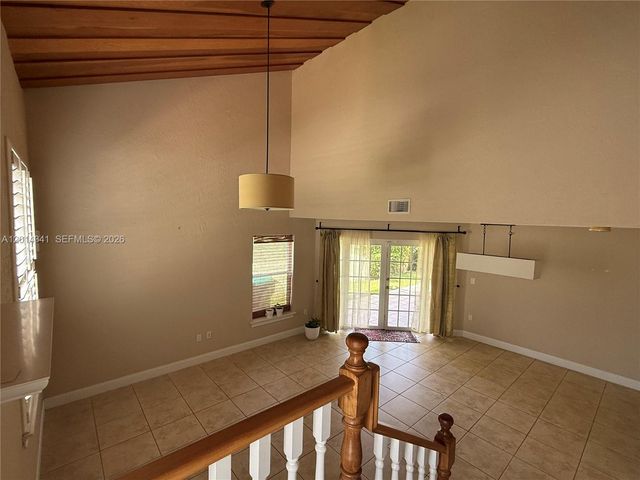 10161 SW 117th Ct 117, Miami, FL 33186