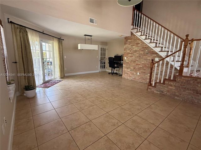 10161 SW 117th Ct 117, Miami, FL 33186