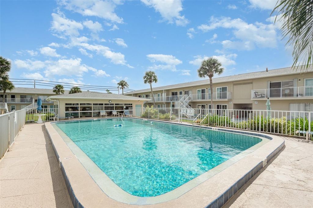Image 19 of property listing at 335 N CAUSEWAY D22, New Smyrna Beach, FL 32169