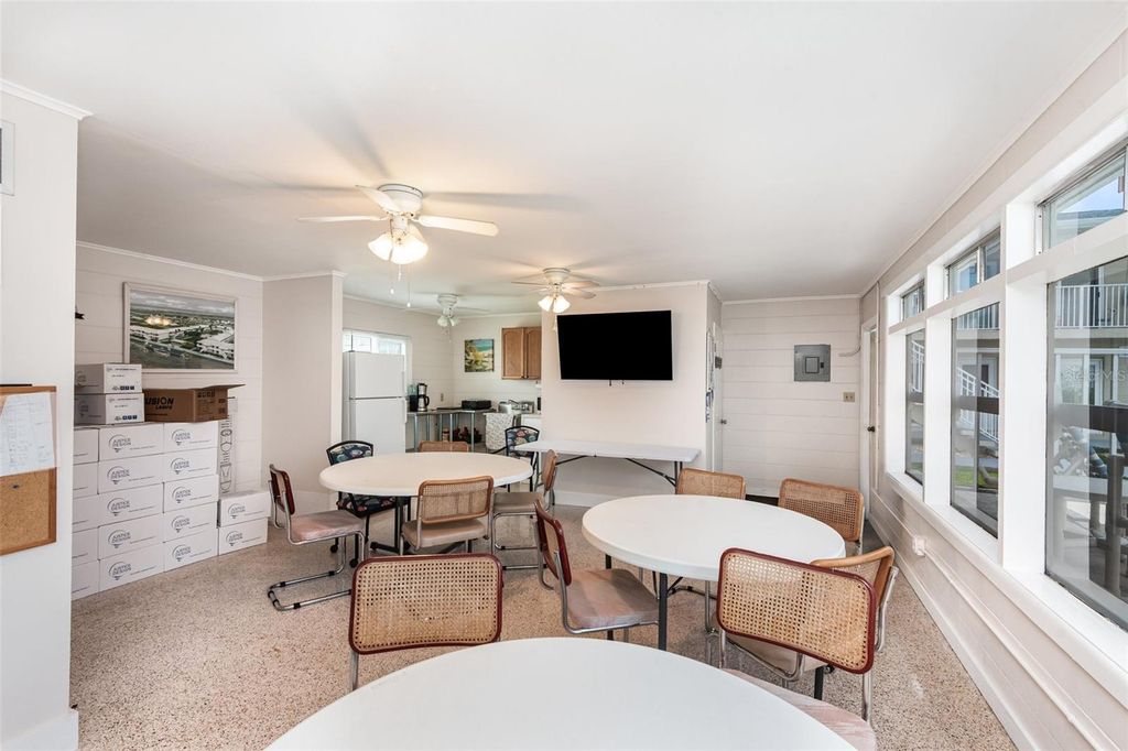 Image 23 of property listing at 335 N CAUSEWAY D22, New Smyrna Beach, FL 32169