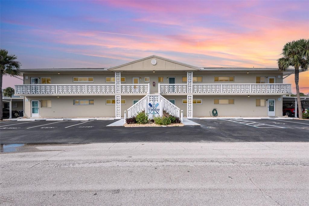 Image 32 of property listing at 335 N CAUSEWAY D22, New Smyrna Beach, FL 32169