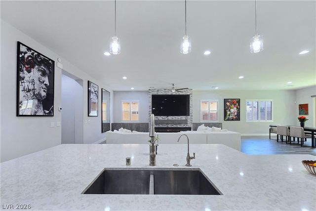 351 Dandelion Brook Court, Las Vegas, NV 89148