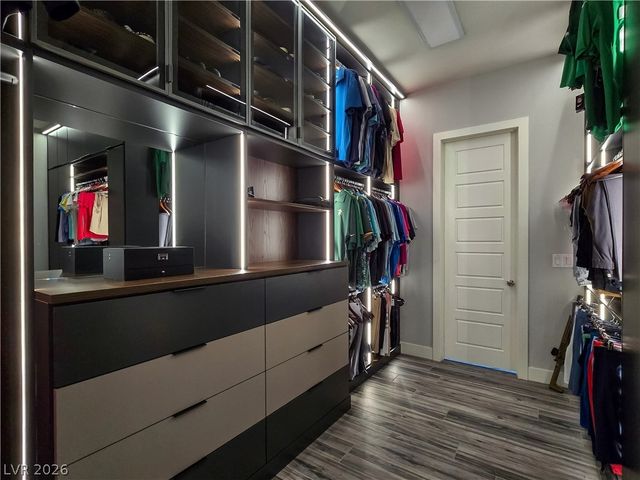 351 Dandelion Brook Court, Las Vegas, NV 89148