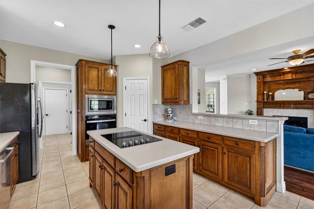 1400 Fairlakes Pointe Drive, Rockwall, TX 75087