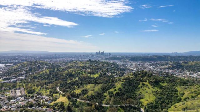 4260 Via Arbolada 330, Los Angeles, CA 90042