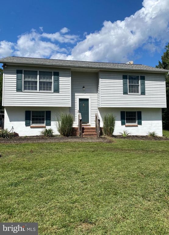 5334 DICKERSON RD, Partlow, VA 22534
