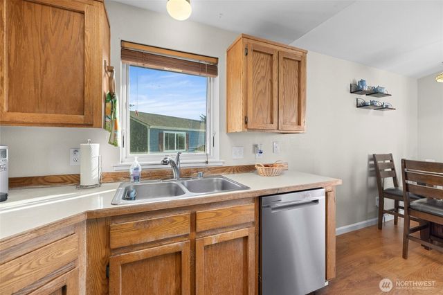 637 Cranberry Drive, Oak Harbor, WA 98277