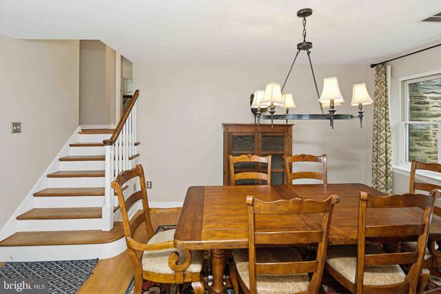 1070 BLUE ROCK LN, Blue Bell, PA 19422