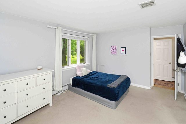 1070 BLUE ROCK LN, Blue Bell, PA 19422