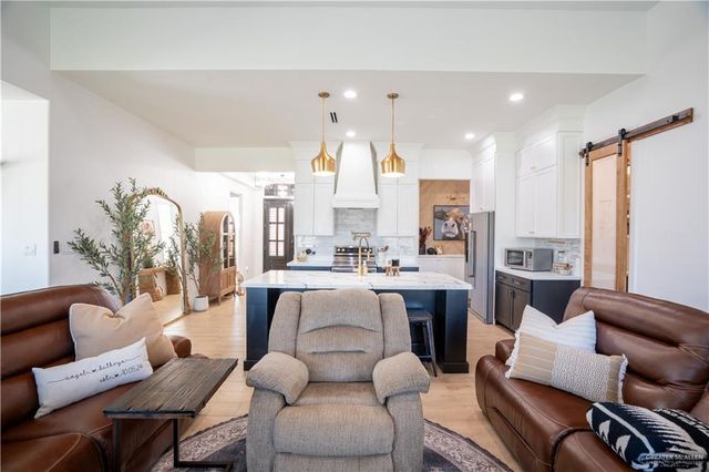 2701 Windsor Street, Edinburg, TX 78541