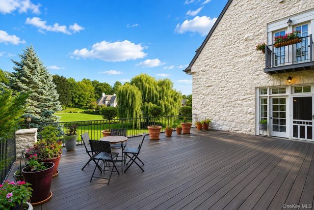 79 Flagg Court, Staten Island, NY 10304