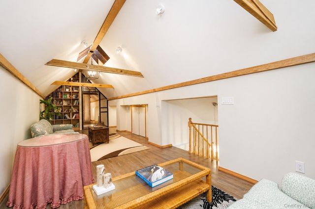 79 Flagg Court, Staten Island, NY 10304