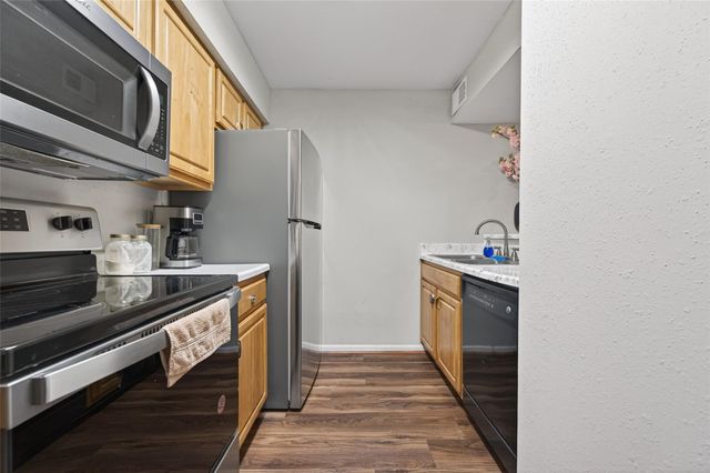 10555 Turtlewood Court 2505, Houston, TX 77072