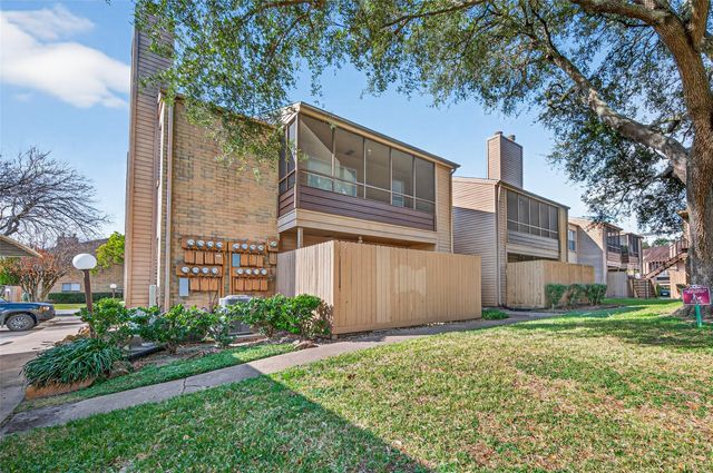 10555 Turtlewood Court 2505, Houston, TX 77072
