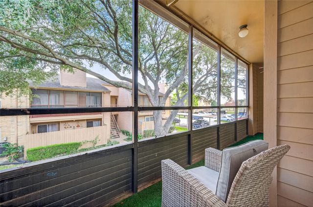 10555 Turtlewood Court 2505, Houston, TX 77072