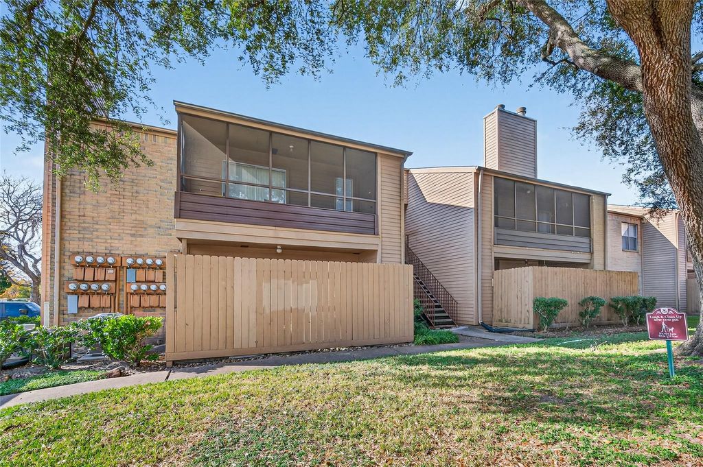 10555 Turtlewood Court 2505, Houston, TX 77072