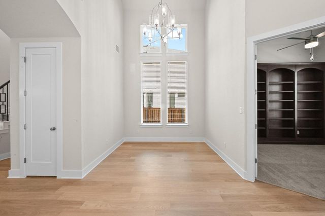 268 Wood Thrush RUN, Kyle, TX 78640