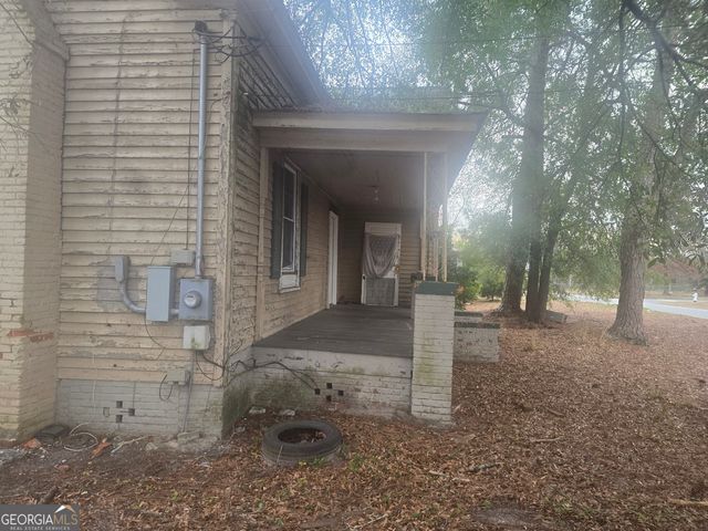 315 S Lawrence Street, Dublin, GA 31021