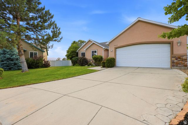 10218 S SANDY WILLOWS CV, Sandy, UT 84070