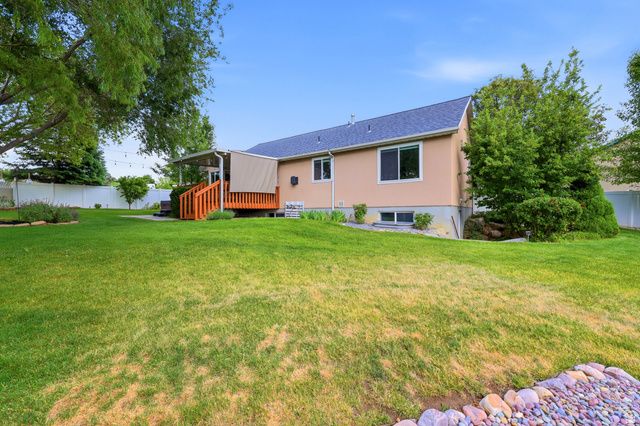 10218 S SANDY WILLOWS CV, Sandy, UT 84070