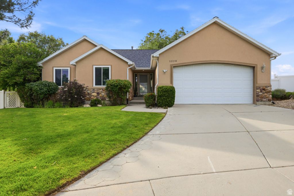 10218 S SANDY WILLOWS CV, Sandy, UT 84070