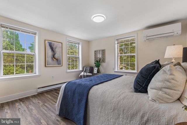 702 4TH ST, Laurel, MD 20707
