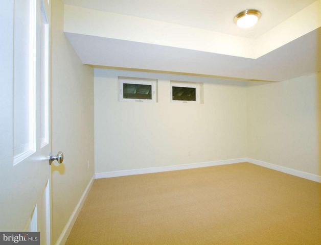 3717 FORDHAM RD NW, Washington, DC 20016