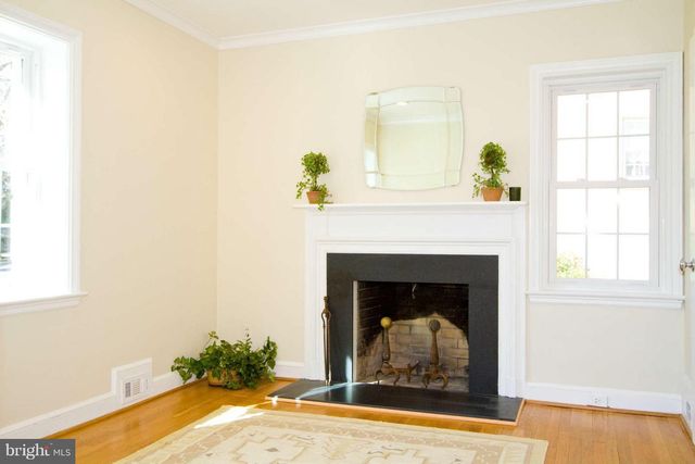 3717 FORDHAM RD NW, Washington, DC 20016