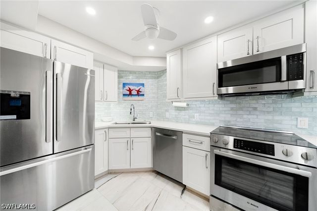 4001 Gulf Shore BLVD N 702, Naples, FL 34103