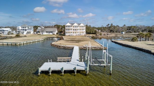 134 Water Lane, Newport, NC 28570