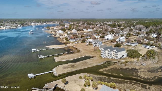 134 Water Lane, Newport, NC 28570