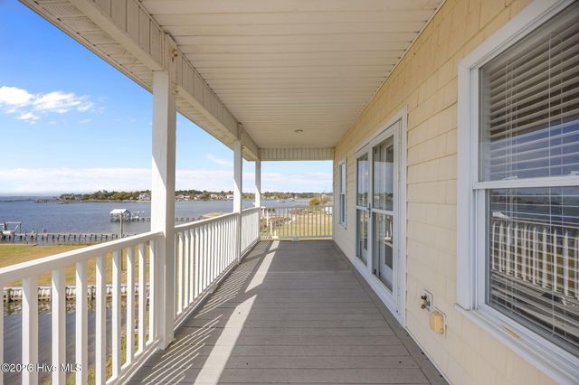 134 Water Lane, Newport, NC 28570