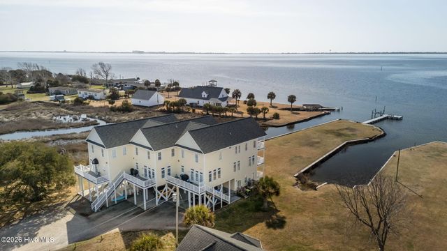134 Water Lane, Newport, NC 28570