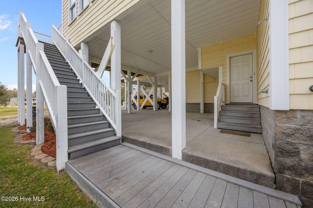 134 Water Lane, Newport, NC 28570