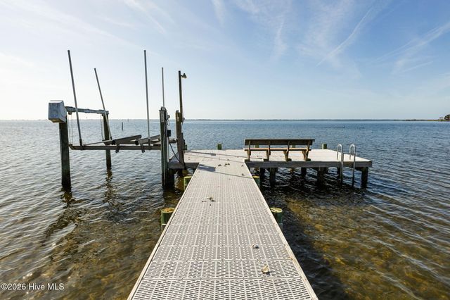 134 Water Lane, Newport, NC 28570