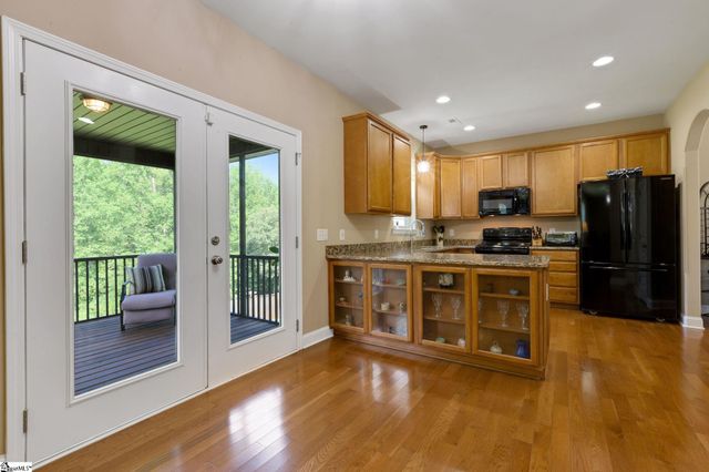 133 Stoneledges Lane, Taylors, SC 29687