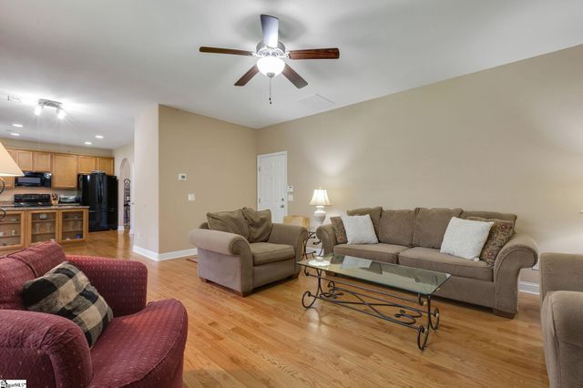 133 Stoneledges Lane, Taylors, SC 29687