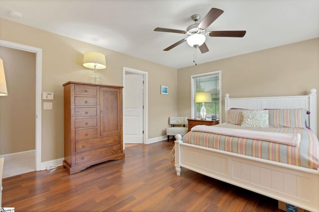 133 Stoneledges Lane, Taylors, SC 29687