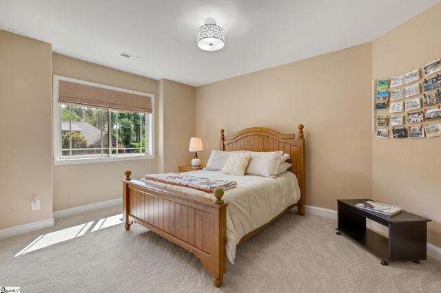 133 Stoneledges Lane, Taylors, SC 29687