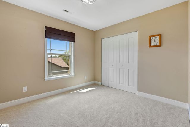 133 Stoneledges Lane, Taylors, SC 29687