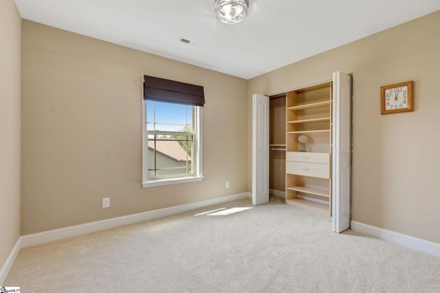 133 Stoneledges Lane, Taylors, SC 29687