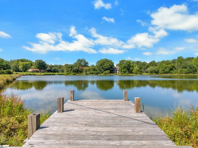 133 Stoneledges Lane, Taylors, SC 29687