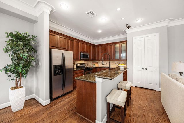 1408 Alabama Street, Houston, TX 77004