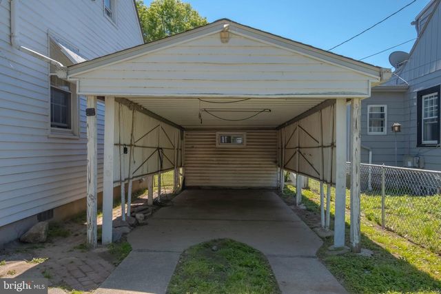 18 AVENAL RD, Baltimore, MD 21221