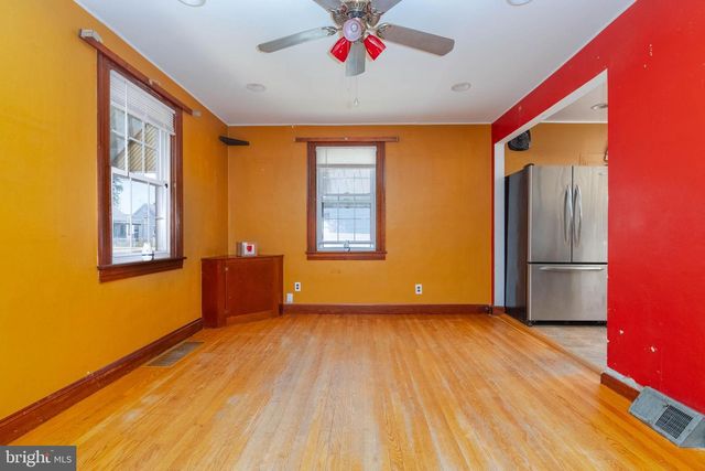 18 AVENAL RD, Baltimore, MD 21221