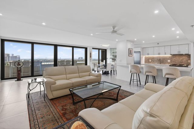 5280 N Ocean Drive 11f, Singer Island, FL 33404