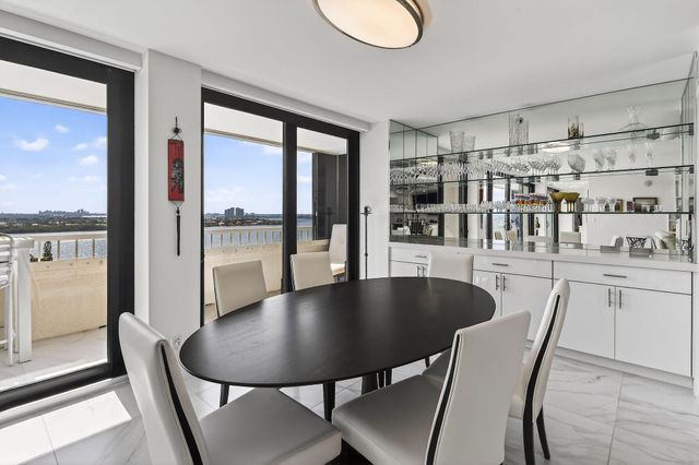 5280 N Ocean Drive 11f, Singer Island, FL 33404