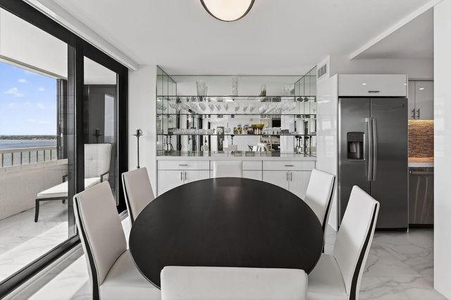 5280 N Ocean Drive 11f, Singer Island, FL 33404