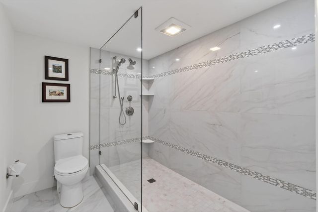 5280 N Ocean Drive 11f, Singer Island, FL 33404